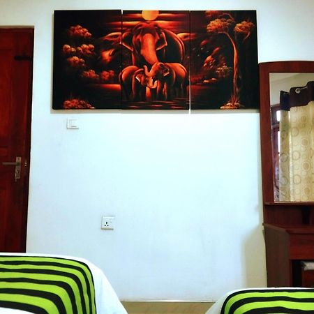 Ella Hotel Upper Hill Екстериор снимка
