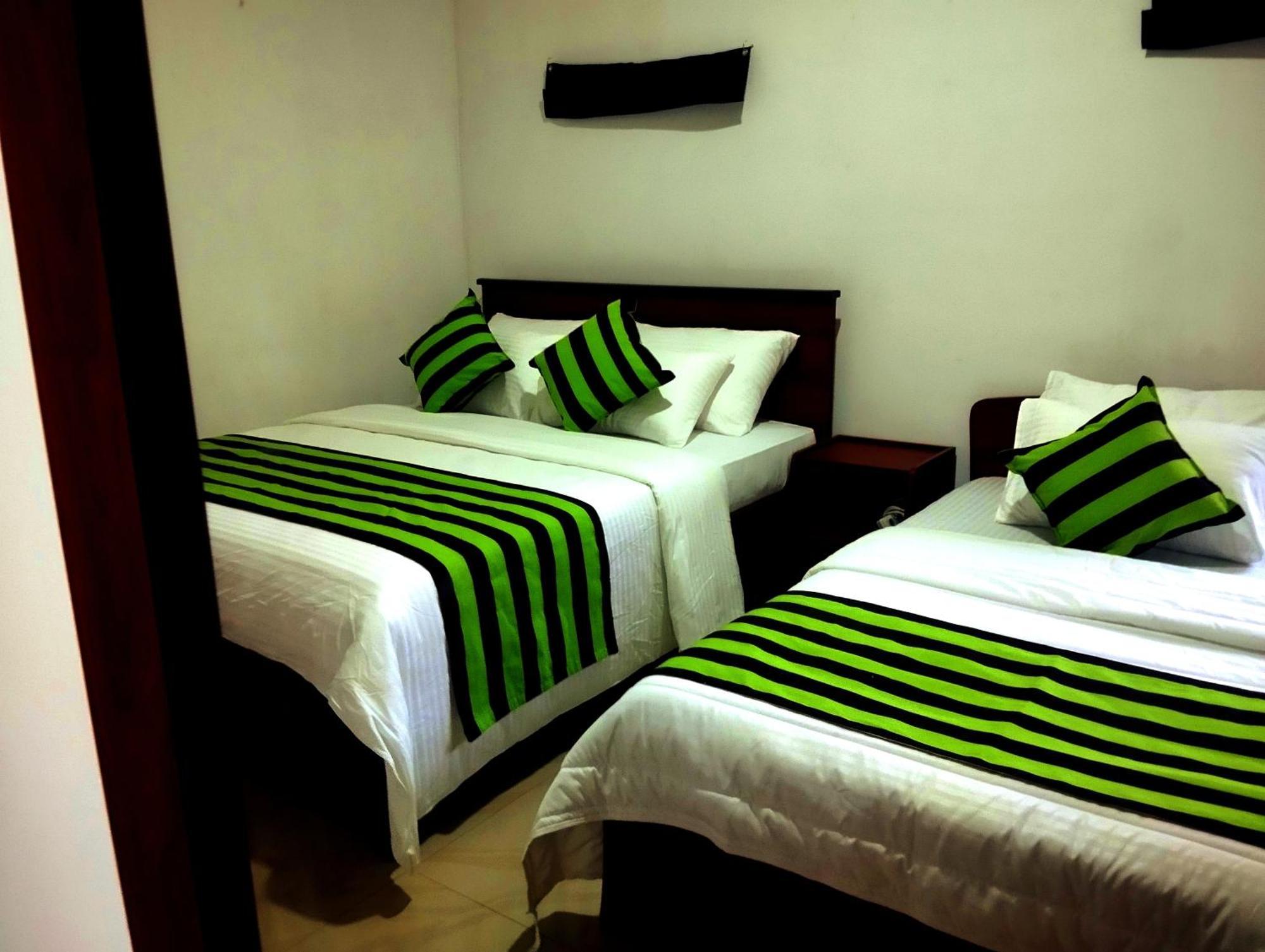 Ella Hotel Upper Hill Екстериор снимка
