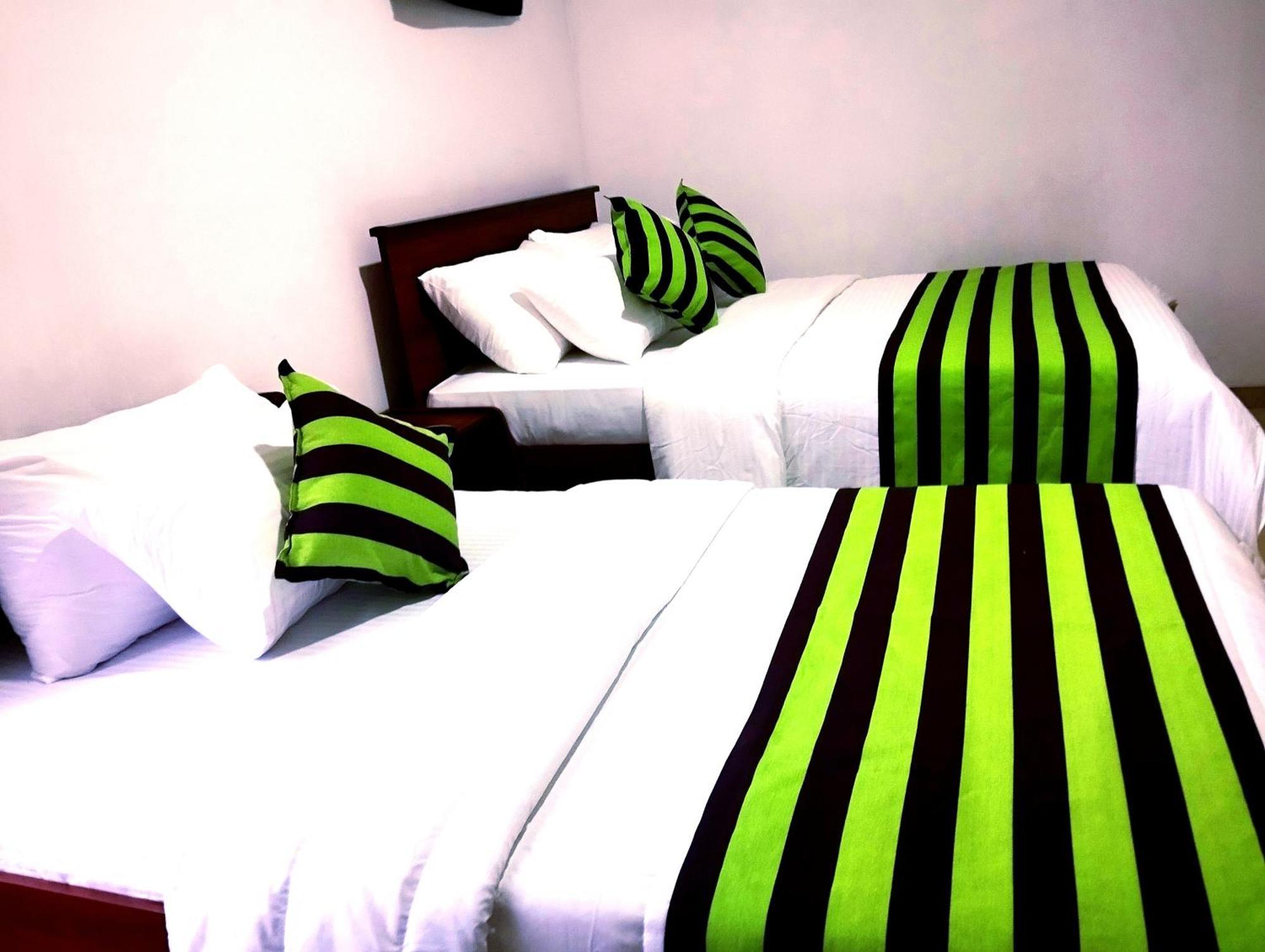 Ella Hotel Upper Hill Екстериор снимка
